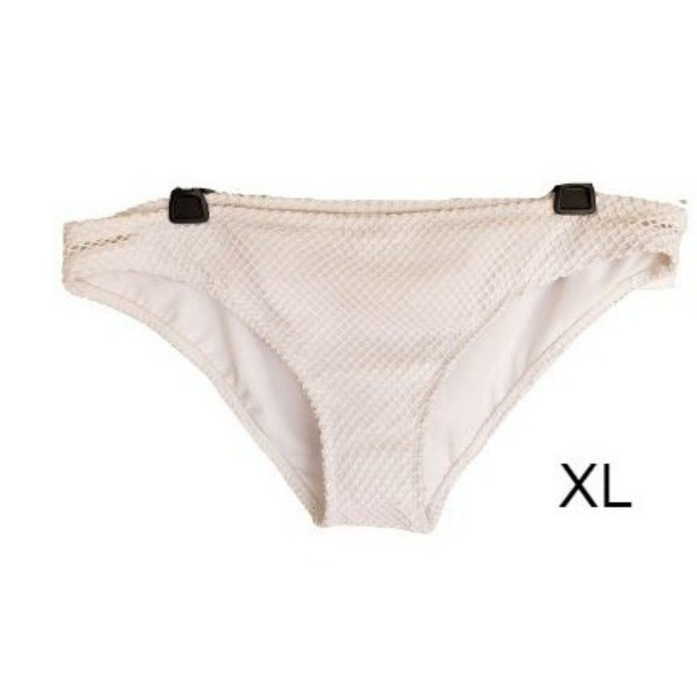 Women's Bikini Bottoms XL White Textured Hipsters Swimsuit Bottoms 